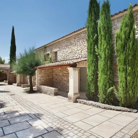 With Ac, 3 Km From Holiday home